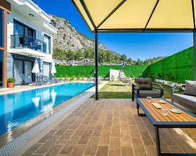 Fethiye Göcek'te Geniş Alanlara Sahip, Özel Havuzlu, Modern Villa - 2