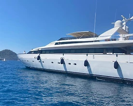 Göcek'te Masmavi Denizde, Kalabalık Ailelere Uygun, Kiralık Motoryat - 2