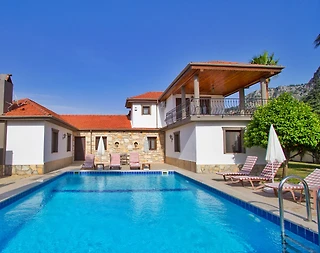 Dalyan'da Doğa İçerisinde, Özel Havuzlu, Korunaklı, Kiralık Villa - 2