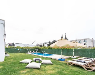 Muğla Bodrum'da Denize Yakın, Geniş Bahçeli, Lüks Kiralık Villa - 4