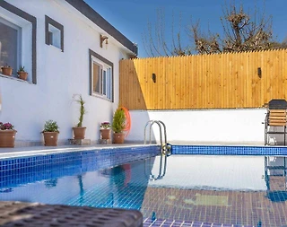 Kaş İslamlar'da Enfes Doğa İçerisinde, Özel Havuzlu, Modern Villa - 2