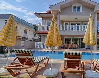 Ortaca Dalyan'da Merkezi Konumda, Özel Havuzlu, 10 Kişilik Villa - 4