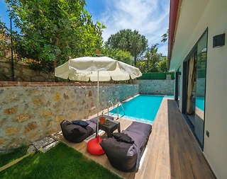 Fethiye Ölüdeniz'de Lüks Mimariye Sahip, Özel Havuzlu, Kiralık Villa - 4