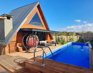 Sapanca Rüstempaşa'da Modern Tasarımlı, Özel Havuzlu, Şık Bungalov - 2