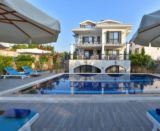 Fethiye Çiftlik'te Muhteşem Konfora Sahip, Özel Havuzlu, Kiralık Villa - 1