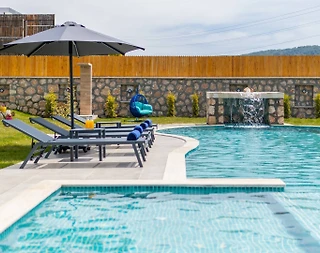 Kaş Sarıbelen'de Çocuk Oyun Alanlı, Geniş Havuzlu, Kiralık Villa - 4