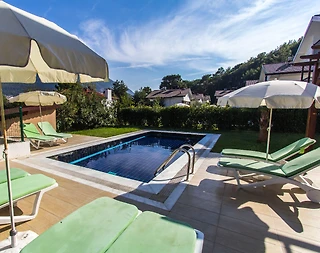 Fethiye Ölüdeniz'de Geniş Bahçeli, Özel Havuzlu, 8 Kişilik Villa - 5