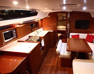 Fethiye'de Modern Tasarımlı, 6 Kişilik , Ekonomik Yelkenli - 3