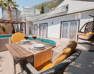 Kalkan Kördere'de Harika Deniz Manzaralı, Özel Havuzlu, Jakuzili Villa - 1