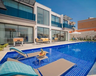Kaş Kalkan'da Lüks Dizayn Edilmiş, Korunaklı Havuzlu, Kiralık Villa - 5