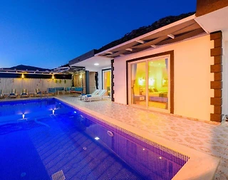 Kaş Üzümlü'de Eşsiz Doğada, Özel Havuzlu, Şık Villa - 4