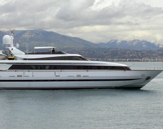 Göcek'te Masmavi Denizde, Kalabalık Ailelere Uygun, Kiralık Motoryat - 1