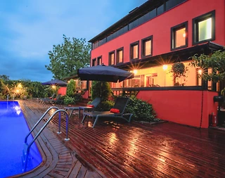 Sapanca'da Gölün Bitişiğinde, Orman İçerisinde, Muhteşem Malikane - 3