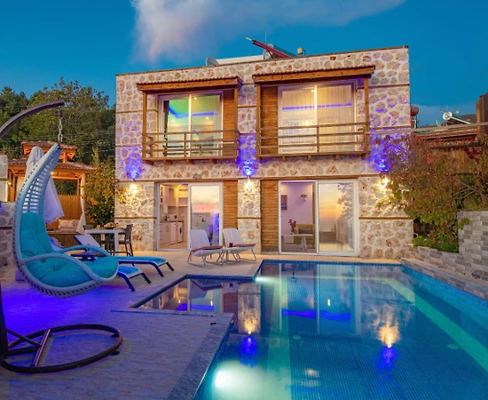 Kaş İslamlar'da Enfes Doğa İçerisinde, Özel Havuzlu, Lüks Villa - 1