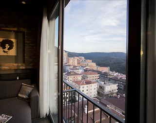 İstanbul Ataşehir'de Muhteşem Manzaralı, Köşe Suite - 4