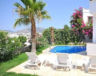 Bodrum Gümbet'te Muhteşem Deniz Manzaralı, Özel Havuzlu, Kiralık Villa - 2