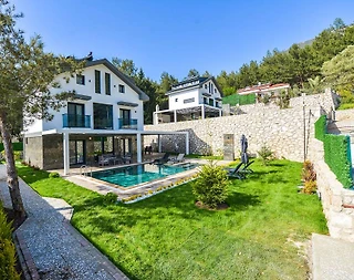 Fethiye Ölüdeniz'de Şık Tasarımlı, Özel Havuzlu, Lüks Villa - 2