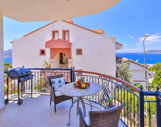 Kaş Andifli'de Enfes Deniz Manzaralı, Merkezi Konumda, Şık Tatil Evi - 5