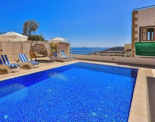 Kalkan Merkez'de Enfes Deniz Manzaralı, Özel Havuzlu, Yazlık Villa - 3