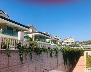 Alanya Kargıcak'ta Tesis İçerisinde, Özel Havuzlu, Kiralık Villa - 2