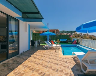 Kaş Bezirgan'da Kalabalık Gruplara Uygun, Özel Havuzlu, Kiralık Villa - 4
