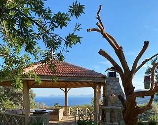 Datça Mesudiye'de Deniz ve Doğa Manzaralı, 2 Kişilik, Taş Villa - 2