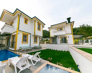 Marmaris Çetibeli'nde Sakin Konumda, Özel Havuzlu, 6 Kişilik Villa - 4