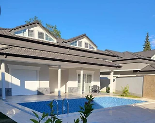 Kemer Arslanbucak'ta Modern Tasarımlı, Ortak Havuzlu, Kiralık Villa - 2