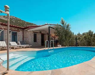 Kalkan Kördere'de Merkeze ve Denize Yakın, Özel Havuzlu, Kiralık Villa - 4