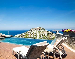 Muğla Bodrum Bölgesinde Elverişli Konumda, Özel Havuzlu, Lüks Villa - 1