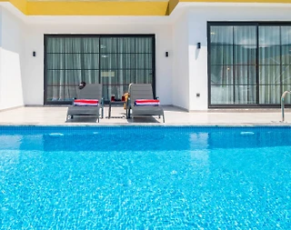 Kaş Sarıbelen'de Doğa Manzaralı, Özel Havuzlu, Kiralık Lüks Villa - 5