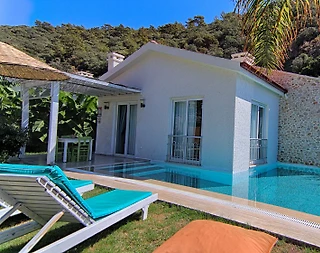 Ölüdeniz'de Harika Doğa ile İç İçe, Özel Havuzlu, Modern Villa - 3