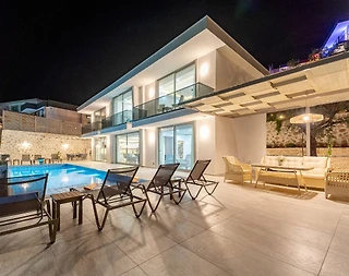 Kalkan Kördere'de Deniz Manzaralı, Özel Havuzlu, Lüks Villa - 1