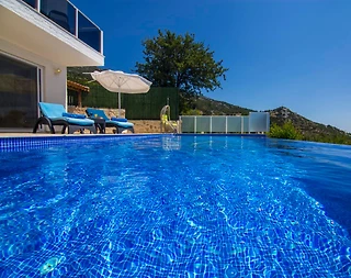 Kaş İslamlar'da Doğa ve Deniz Manzaralı, Özel Havuzlu, Balayı Villası - 2
