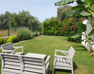 İzmir Çeşme'de Plaja ve Koylara Yakın, Özel Havuzlu, Lüks Villa - 5