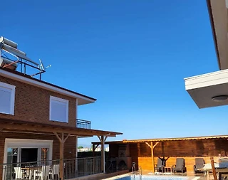 Serik Kadriye' de Denize Yakın Konumda, Özel Havuzlu, Kiralık Villa - 4