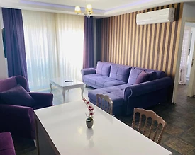 Konyaaltı Gürsu'da Nezih Konumda, Plaja Yakın, Kiralık Suit - 2