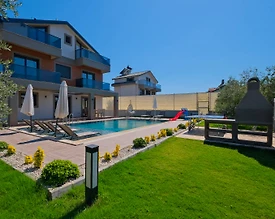 Fethiye Babataşı'nda Merkezi Konumda, Özel Havuzlu, Lüks Villa - 2