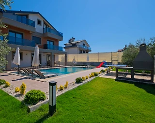 Fethiye Babataşı'nda Merkezi Konumda, Özel Havuzlu, Lüks Villa - 2