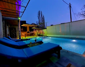 Kaş İslamlar'da Doğa İçerisinde, Özel Havuzlu, Jakuzili Villa - 2