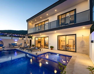 Kaş İslamlar'da Özenle Dekore Edilmiş, Özel Havuzlu, Kiralık Villa - 2