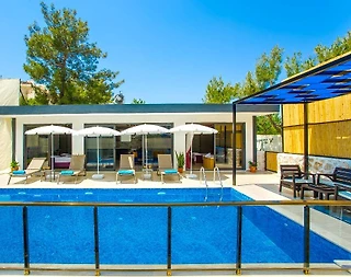 Kaş İslamlar'da Huzur Dolu Doğada, Özel Havuzlu, Geniş Bahçeli Villa - 2