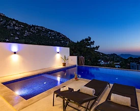 Kaş İslamlar'da Özenle Dekore Edilmiş, Özel Havuzlu, Kiralık Villa - 3