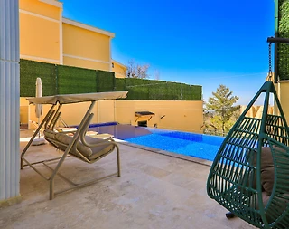 Kaş İslamlar'da Kalabalık Ailelere Uygun, Isıtmalı Havuzlu, Kiralık Villa - 4
