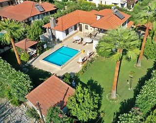 Dalyan'da Doğa İçerisinde, Özel Havuzlu, Korunaklı, Kiralık Villa - 1