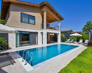 Fethiye Yanıklar'da Doğa İçerisinde, Özel Havuzlu, Kiralık Villa - 1