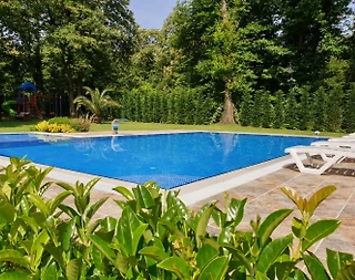 Sakarya Sapanca'da Elverişli Konumda, Özel Havuzlu, Geniş Villa - 5