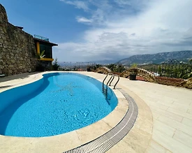 Alanya Kargıcak'ta Elverişli Konumda, Özel Havuzlu, Yazlık Villa - 3