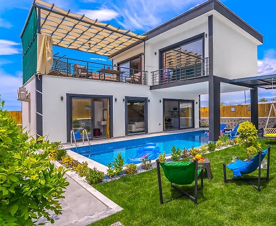 Kalkan Çayköy'de Bahçeli, Özel Havuzlu, Konforlu, 4 Kişilik, Şık Villa - 1
