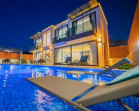 Kaş Kalkan'da Eşsiz Doğa Manzaralı, Özel Havuzlu, Lüks Villa - 2